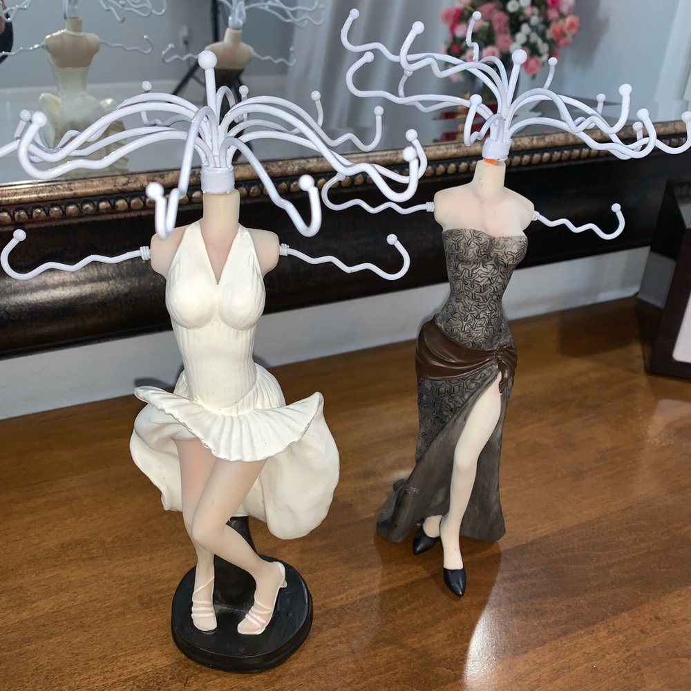 MARILYN MONROE VINTAGE RESIN FIGURINE 
JEWELRY HOLDER